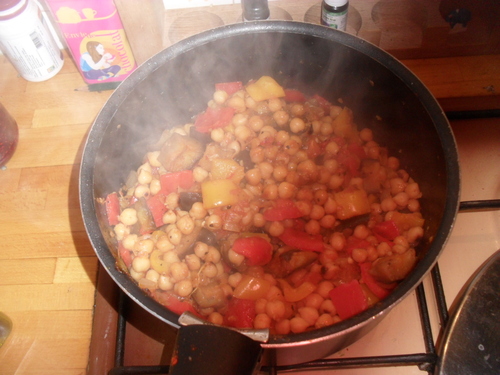 Pois chiche à la méditérranéenne pour un plat ensoleillé plein de saveur