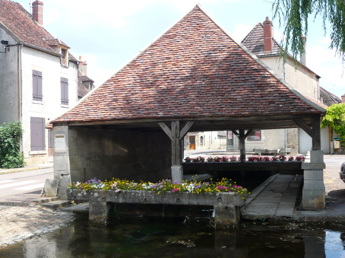 Lavoir de Dornecy (58)