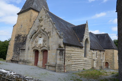 Le vieux bourg de Taupont