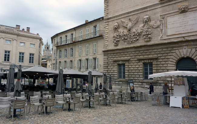 ☻ Vacances 2022 : Promenade dans les rues d'Avignon