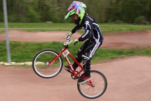 suite stage BMX Mandeure avec Damien Ethalon  22 avril 2016