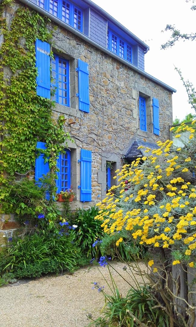   les maisons  bretonnes 