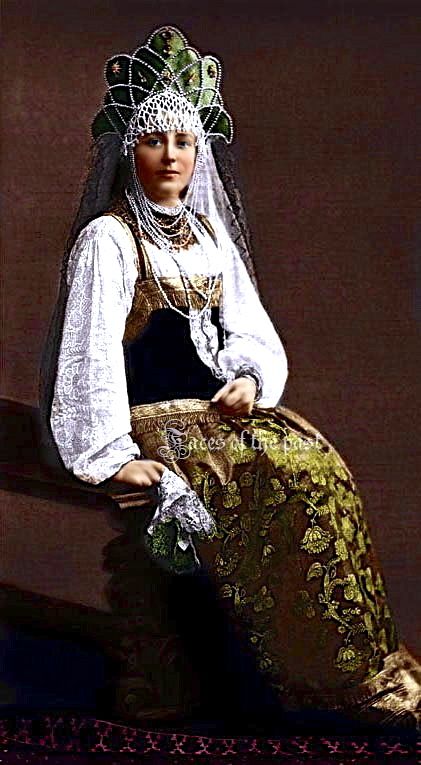 Princess Olympia Alexandrovna Baryatinskaya in 17th-century folk costume: 