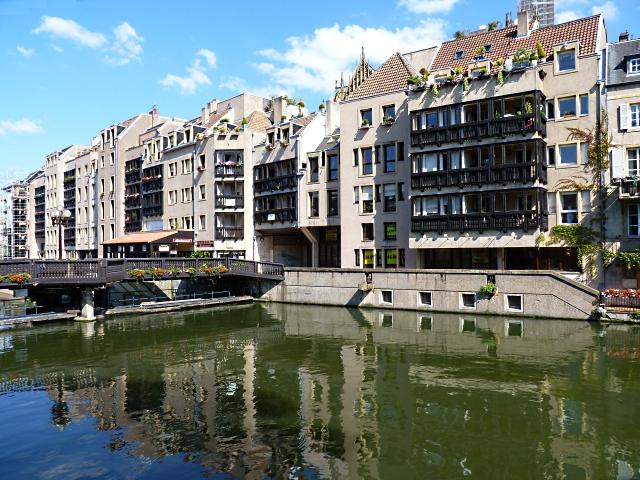 Le Quartier des Roches sur la Moselle 14 Marc de Metz 2011