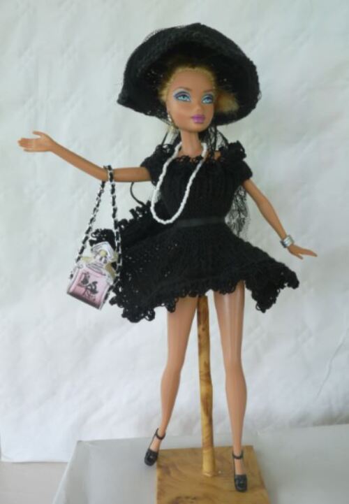 Barbie: créations/stylistes 2015 "La petite robe noire" (14)