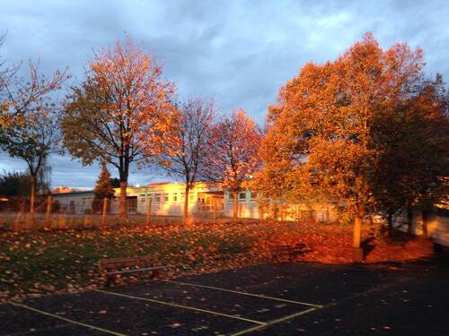 Lever de soleil d'automne au lycée Jacques Prévert de Longjumeau