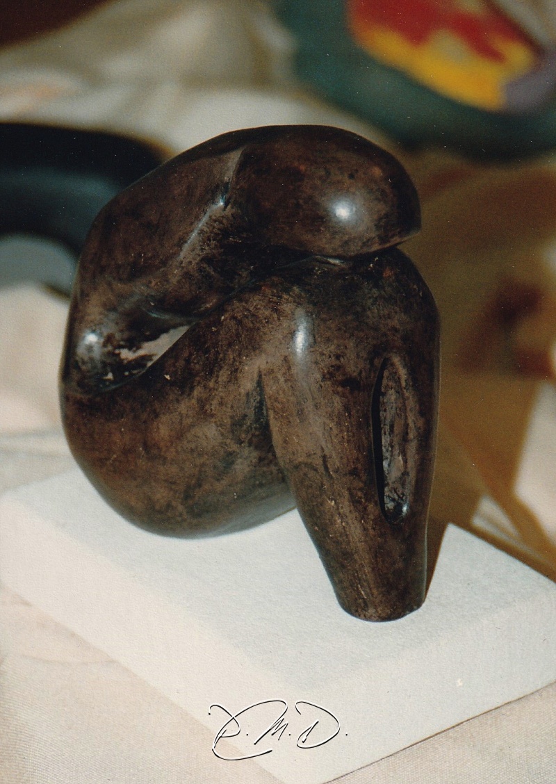 Terre lisse cuite et patinée
