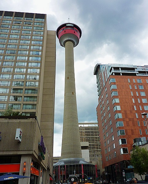 Jour-15-Calgary-Tower.jpg