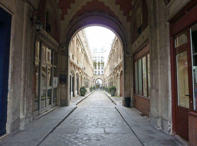 Les passages couverts insolites de Paris