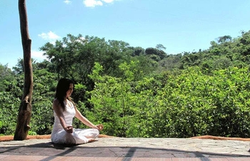 yoga-retreat-Amatierra-wellness-center-costa-rica