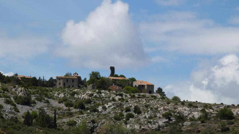 Aucune description de photo disponible.