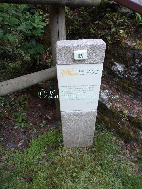 Plumelec, le chemin de croix de Callac