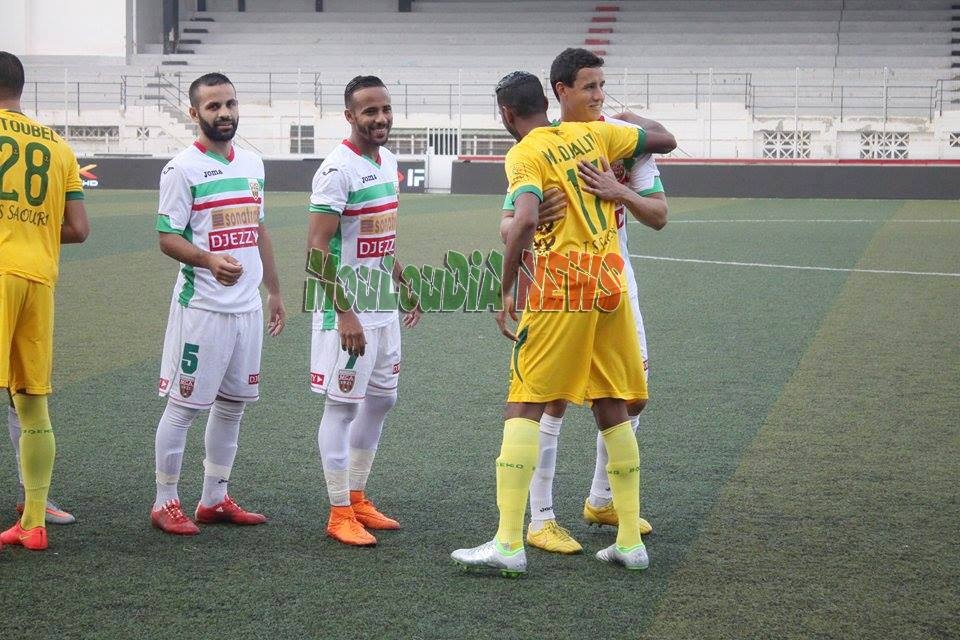 Samedi 29.8.2015 à huis clos MCA-JS Saoura 0-0