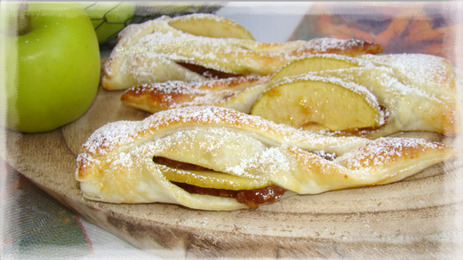 FEUILLETÉES AUX POMMES