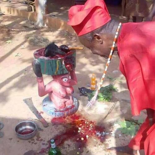 L'envotement dAmour de haut Niveau avec le srieux matre Sa Majest Tegbessou