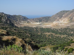 NYSIROS, l'île volcanique