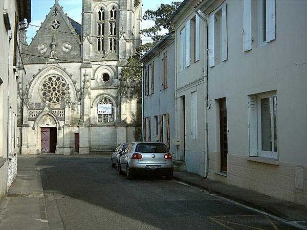 Podensac-Eglise1-copie-1.jpg