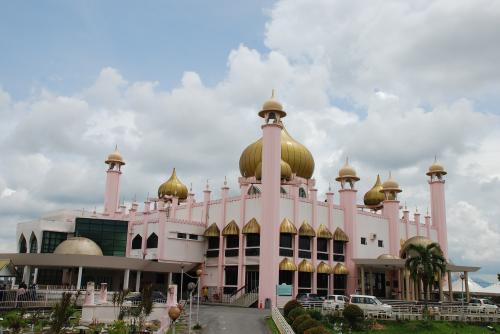 Samedi 13 juillet Ethnies et lucioles