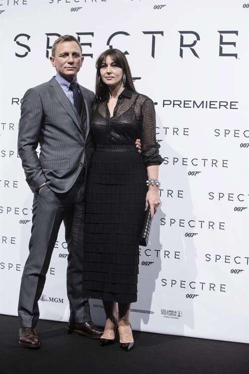 Daniel Craig et Monica Bellucci, duo glamour à la première italienne de 007 Spectre 