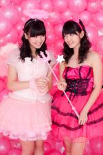 Suzuki Airi en collaboration avec Maeshima Ami