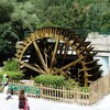 Une roue de la papeterie de Fontaine de Vaucluse