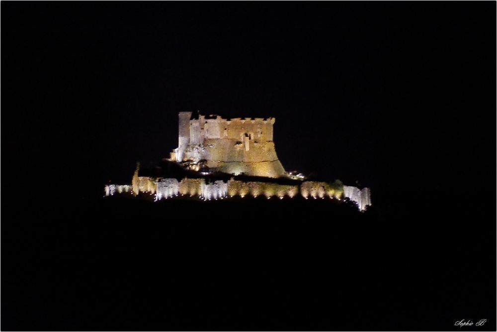 Le château de Murol .