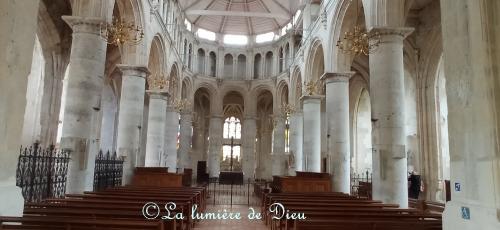 Valmont, abbaye Notre-Dame du Pré