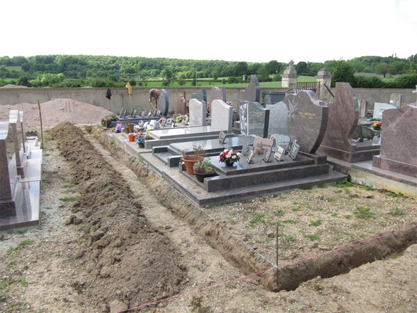 Aménagements dans le cimetière