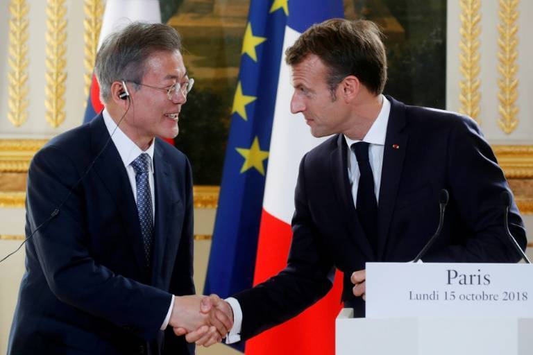 Rencontre Moon Jae-in - Emmanuel Macron : le président français se pose en émule de John Bolton