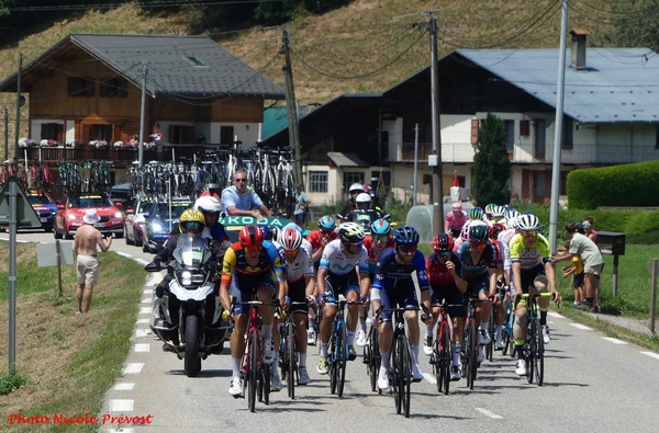 Quelques belles images du Tour de France 2023, prises par Nicole Prévost à Beaufort....
