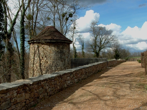 Limousin: le château de la Borie et ses jardins sonores (2/2)