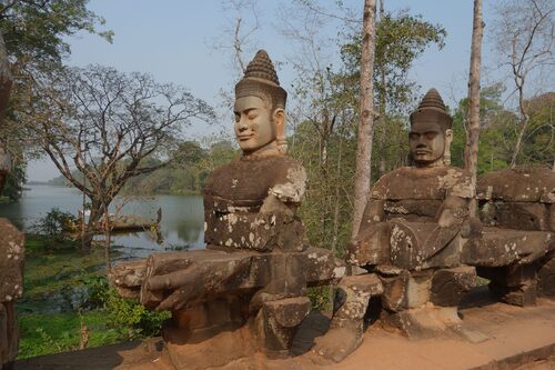 Cambodge: Angkor et ses milliers de touristes...