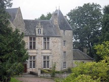 LES REMPARTS DE BERNESQ (Calvados)