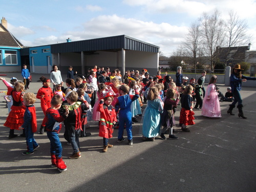 Journée Carnaval à l'école!