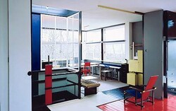 Source : medium.com --- image/photo pouvant être protégée par Coyright ou autre --- Rietveld's Schröder House -1924- was heavily influenced my Mondrian's - marquée par l'influence de Piet Mondrian ---