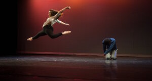 dance ballet push phisical theatre dancers 