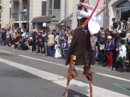 La fete médiévale de Guérande, suite et fin du défilé (3)