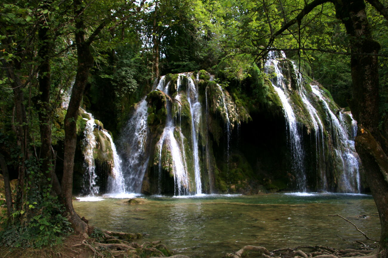 Cascade des tufs à Arbois (Jura)