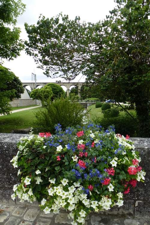  VISITE DE BEAUGENCY EN PHOTOS ......