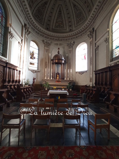 Menin (Belgique), l'église Saint Vaast