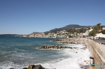 Menton vite fait !!!!