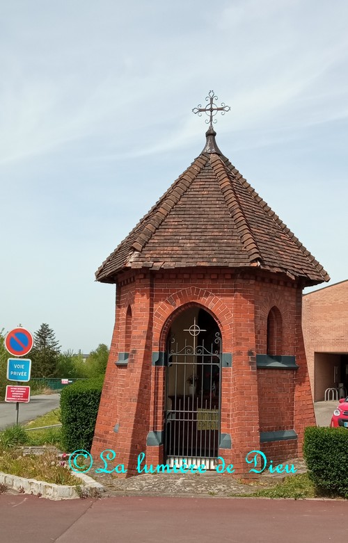 Bousbecque, la chapelle Notre-Dame de Bon Secours