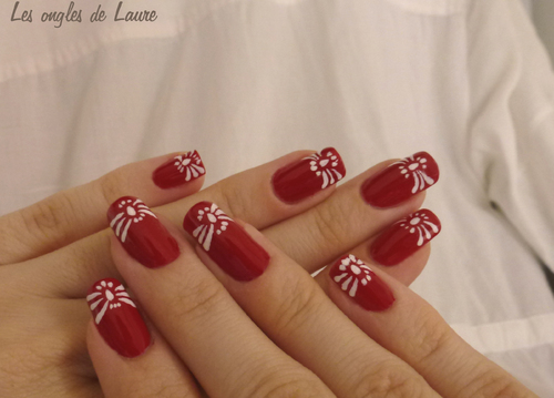 Nail Art rouge et blanc facile à réaliser