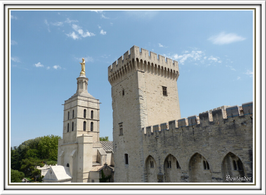 Avignon : le festival - serie 1