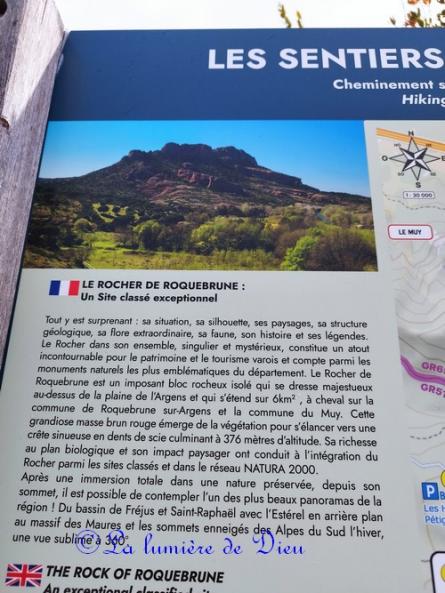 Roquebrune-sur-Argens, le rocher de Roquebrune (Les trois croix, grotte de l'ermite, le saint trou)