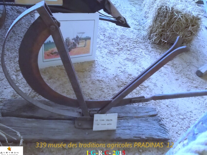 MUSEE DES TRADITIONS  AGRICOLES 4/6 DE PRADINAS 12   D 06/11/2015