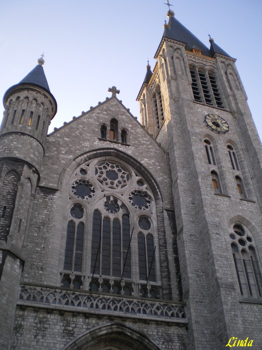 Belgique: Eglise d'Etterbeek -01