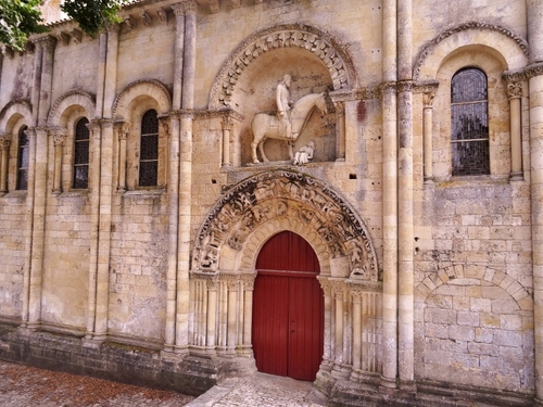 Melle et ses 3 églises romanes dans les Deux-Sèvres (photos)