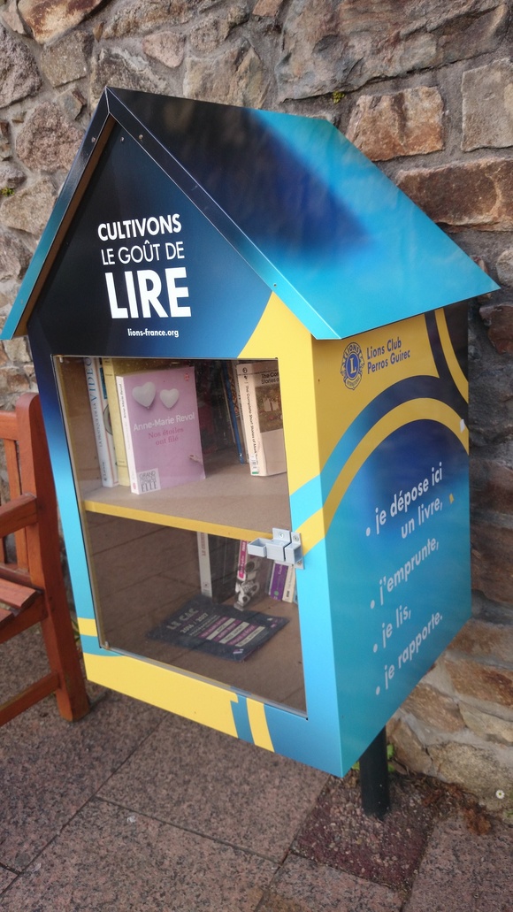 Boîte à livres...