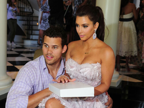 Kim Kardashian : Kris Humphries a revendu leur bague de fiançailles pour 620.000 dollars